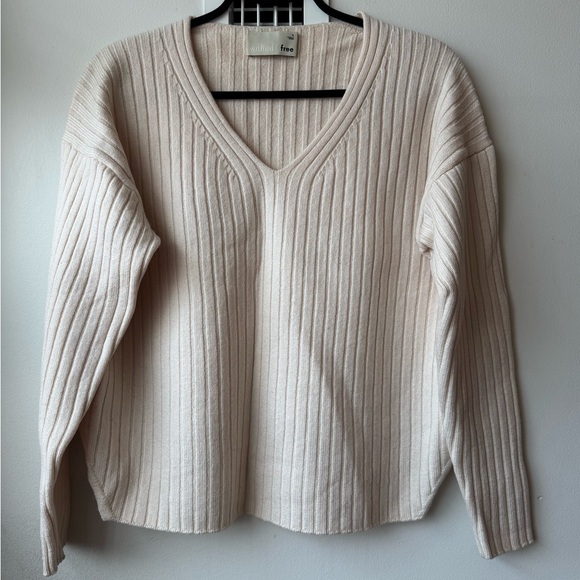 Wilfred Free 100% Merino Wool Sweater - Picture 3 of 8